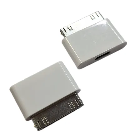 ADAPTER PRZEJŚCIÓWKA LIGHTNING DO 30 PIN IPHONE 4 / 4S / IPAD 2 / 3 IPOD ADAPTER PRZEJŚCIÓWKA LIGHTNING DO 30 PIN IPHONE 4 / 4S / IPAD 2 / 3 IPOD