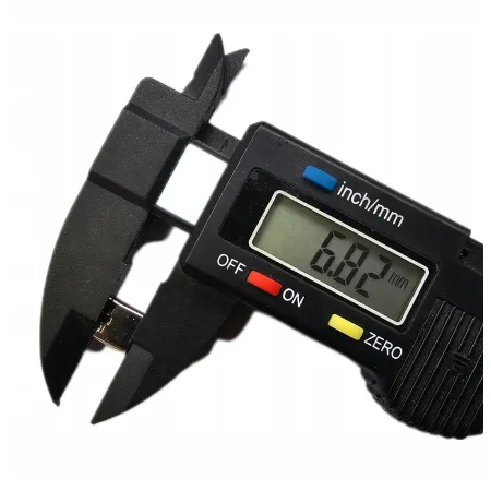 ZŁĄCZE GNIAZDO ŁADOWANIA PORT USB TYP C 6 PIN PIONOWE NR 4 / długość 6,8 mm